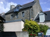 Maison, rue des Fontaines (Saint-Quay-Portrieux)