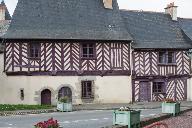 Ancienne maison noble puis relais de poste (L'Hermitage)