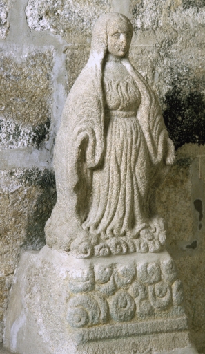 Statue (statuette) : Vierge, dite Notre-Dame de l'Arguenon, rue Saint-Etienne (Jugon-les-Lacs fusionnée en Jugon-les-Lacs - Commune nouvelle en 2016)