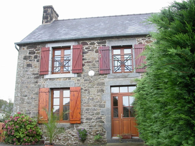 Maison, 2 rue de la Grève, les Gâtines (Saint-Père-Marc-en-Poulet)