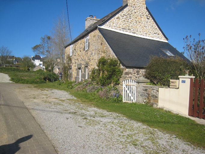 Ferme dite la Chaumière de Divine, 15 garenne de Lanvernazal (Roscanvel)