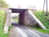 Pont de la Quéhannière, ligne Rennes-Saint-Malo ; Chemin Communale 10, près de la Petite Lande Martin (Baguer-Morvan)
