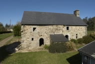 Ancienne ferme (Locmaria-Berrien fusionnée en Poullaouen en 2019)