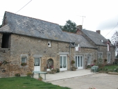 Ferme, le Perray (Bais)