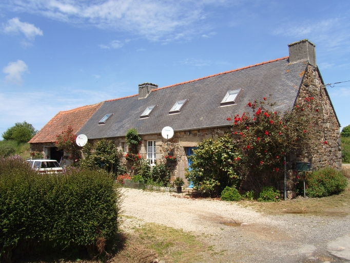 Maison, Kerautret (Plouguiel)