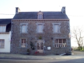 Maison, 32 rue de Paris (Baguer-Pican)