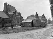 Manoir, les Feux (Montreuil-sous-Pérouse)