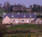 Alignement de deux logis, Traou-Stang (Lanmodez)