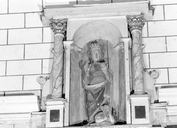 Statue (d'applique, petite nature) : sainte Catherine d'Alexandrie, église Saint-Pierre et Saint-Paul (Neulliac)