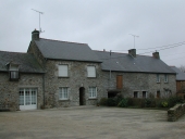 Maisons, la Chaperonnais (Dourdain)