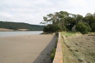 Maison et digue, Pen Ar Ster (Dinéault)