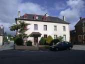 Maisons, 18,19 Place Saint Malo (Bréal-sous-Montfort)