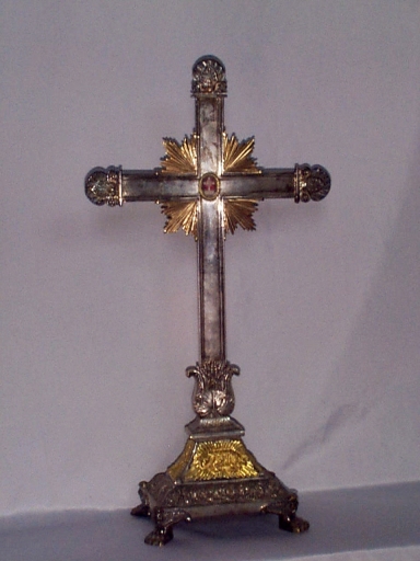 Croix-reliquaire