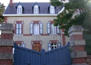 Maison de villégiature dite Ker Sonch, 37 rue du Général de Gaulle, Sainte-Anne (Trégastel)