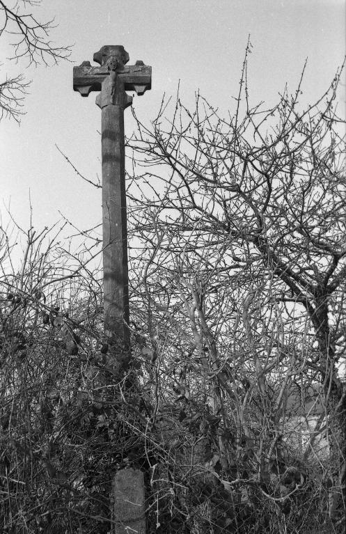 Croix de chemin (La Dominelais)