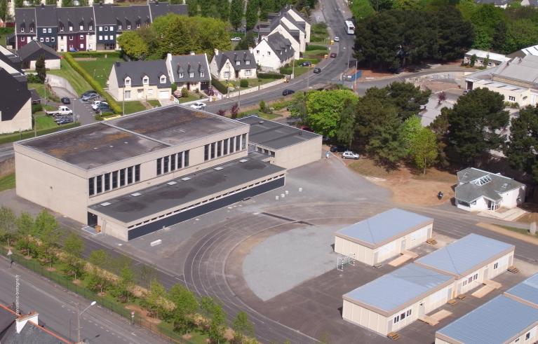 Gymnase du lycée Eugène Freyssinet, 32 rue Mansart (Saint-Brieuc)