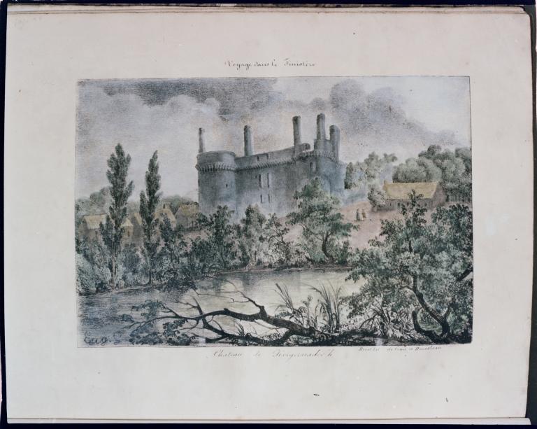 Château de Kergournadec’h et son enceinte défensive (Cléder)