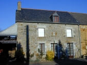 Ferme, Chenillé (Saint-Léger-des-Prés)