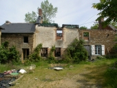 Alignement de trois maisons, Bourienne (Saint-Médard-sur-Ille)