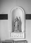 Haut-relief : Résurrection des morts (?), église paroissiale Saint-Guérec (Cléguérec)