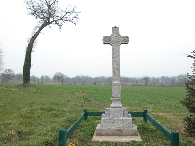 Croix de chemin, près de la Roberie (Gévezé)