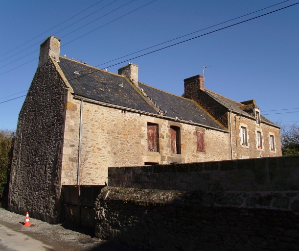 Alignement de deux logis, le Vileu (Lancieux)