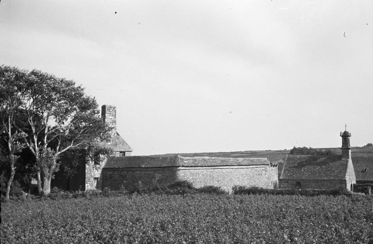 Manoir, Kerazan (Cléden-Cap-Sizun)