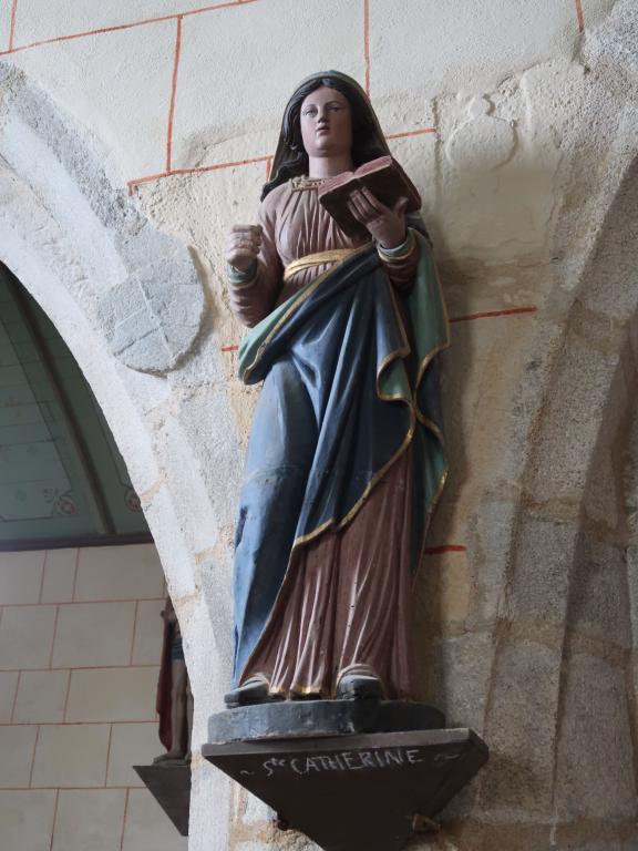Statue : sainte Catherine d'Alexandrie, église paroissiale Saint-Agapit (Plouégat-Guérand)