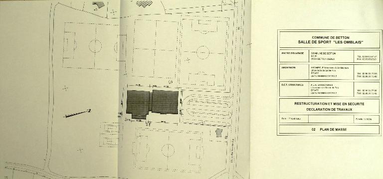 Complexe sportif des Omblais, rue du Vau Chalet (Betton)