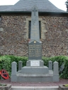 Monument aux morts, place de l'église (Pleumeleuc)