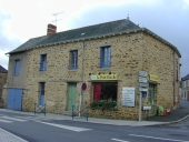 Boulangerie, 36 rue de Rennes ; 1 rue de Sipia (Visseiche)