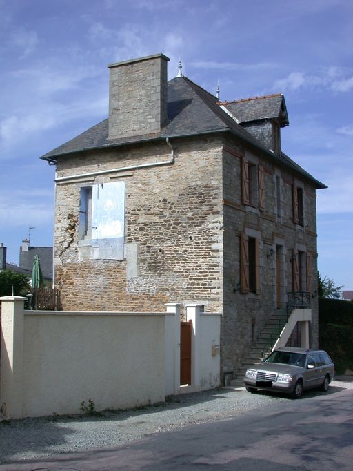 Maison, 13 rue Docteur Calmette (Matignon)