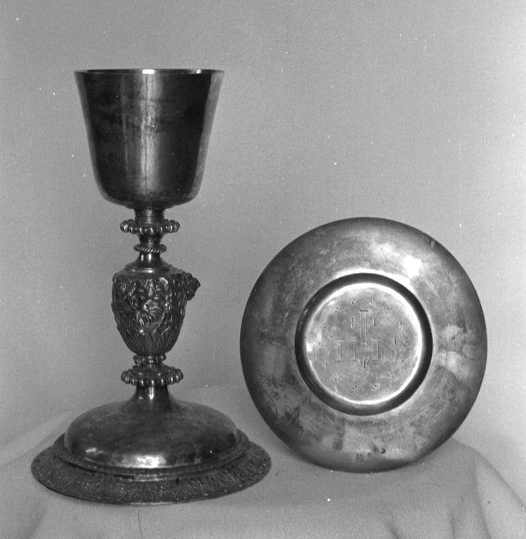 Calice & patène 1, église paroissiale Saint-Nicolas (Saint-Nicolas-du-Tertre)