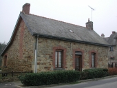 2ème maison, D 463 (Moulins)