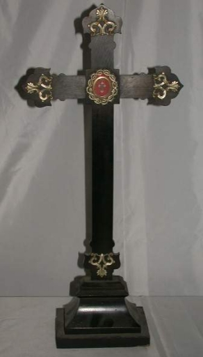 Croix-reliquaire 1