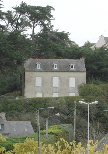École privée dite Ker Thérèse, rue Roskoualc'h, Keravilin (Trédrez-Locquémeau)