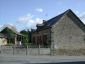 Ferme, actuellement maison, 4 rue des Manoirs (Vergéal)