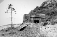 Casemate, tunnel, le Grand-Rocher, Saint-Efflam (Plestin-les-Grèves)