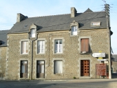 Maison, le Village (Le Tronchet)