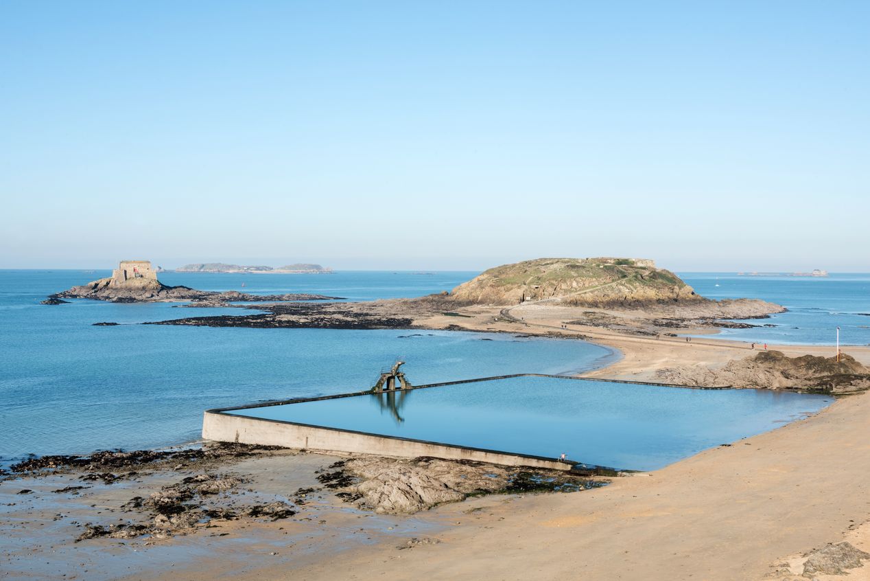 Piscine de plein-air de Bon-Secours, rue de la Crosse (Saint-Malo)