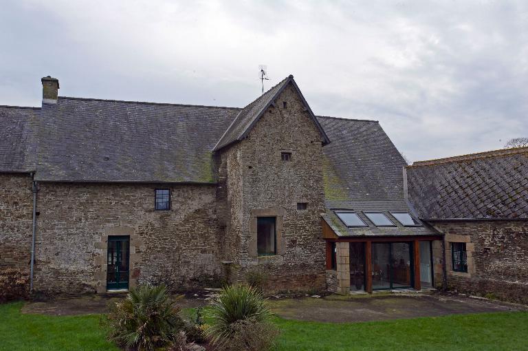 Manoir de la Basse Hautière (Saint-Ouen-la-Rouërie fusionnée en Val-Couesnon en 2019)