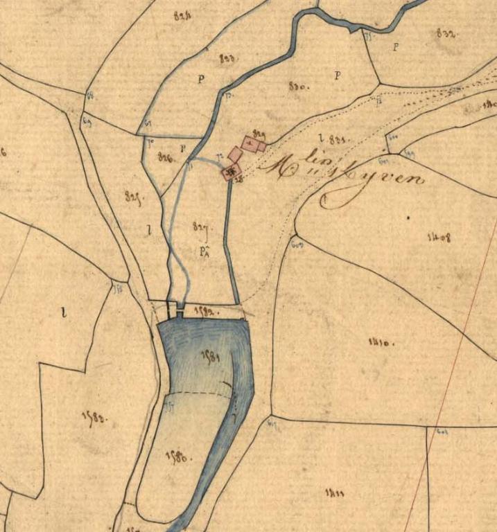 Les moulins sur la commune de Plounévez-Lochrist