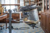 Calorimètre à glace de Laplace et Lavoisier, lycée Émile Zola (Rennes)