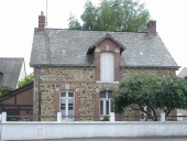 Maison, 14 rue H. Platier (La Guerche-de-Bretagne)