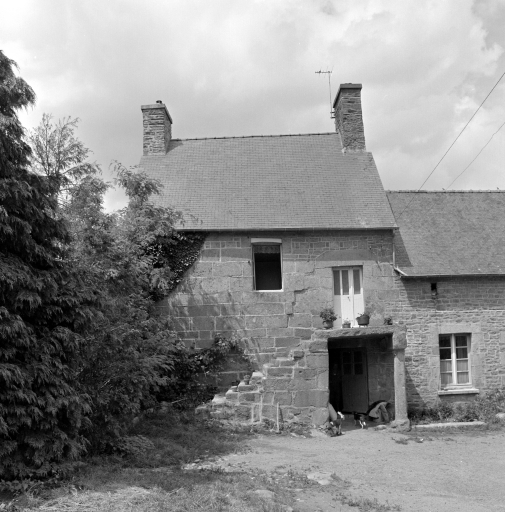 Ferme, Les Loges (Bazouges-la-Pérouse)