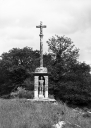 Croix de chemin, sur la R.D. 2, près de Brambanen (Plouay)