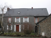 Ferme, 8-10 rue du Point du Jour (Tinténiac)