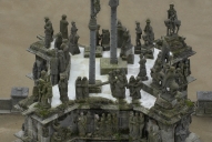 Calvaire de l'enclos paroissial, place Charles De Gaulle (Pleyben)