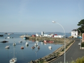 Quais, cales, viviers et terrasse en terre-plein de Loguivy-de-la-Mer (Ploubazlanec)