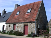 Maison, 2 rue de la Fontaine (Trélévern)